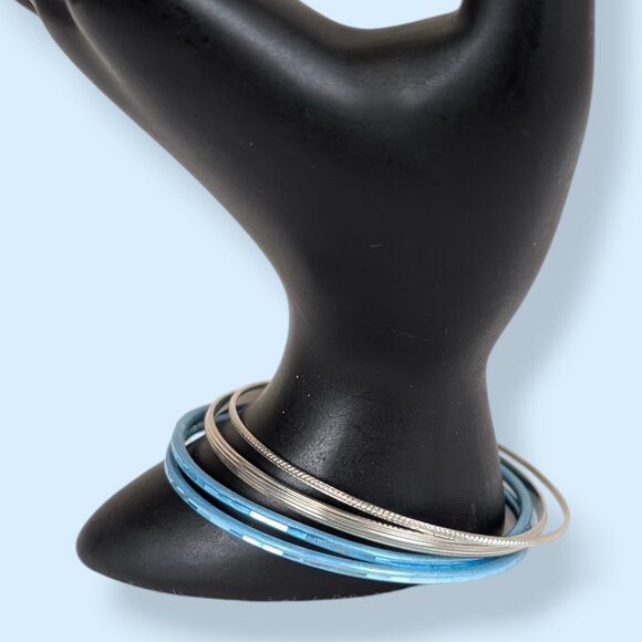 Jewelry - (2/$20) Set of 4 Thin Metal Bangle Bracelets